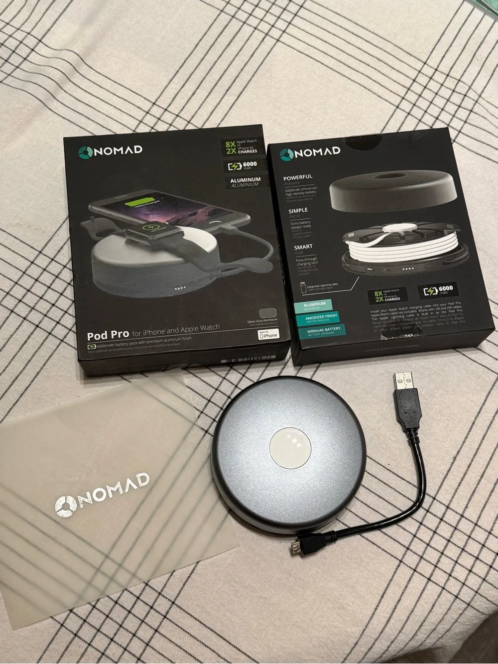 Nomad Pod Pro Wireless Charging Puck in Silver Gray